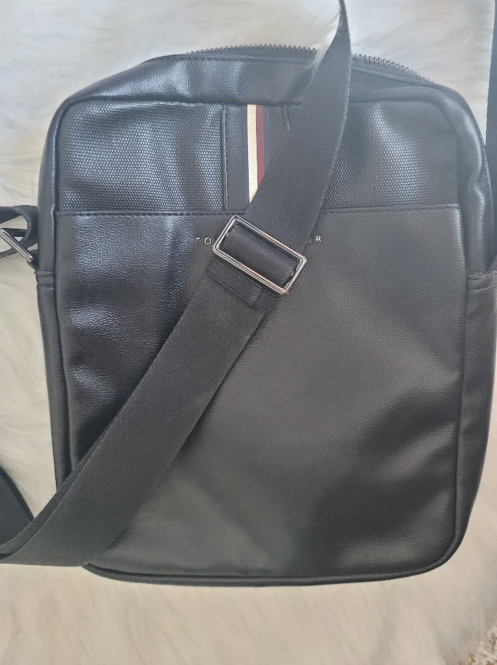 TOMMY HILFIGER Crossbody
